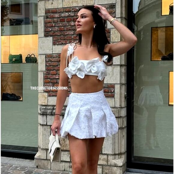 ZARA Textured Mini Skirt NWT LAST ONE!!! - Picture 8 of 16